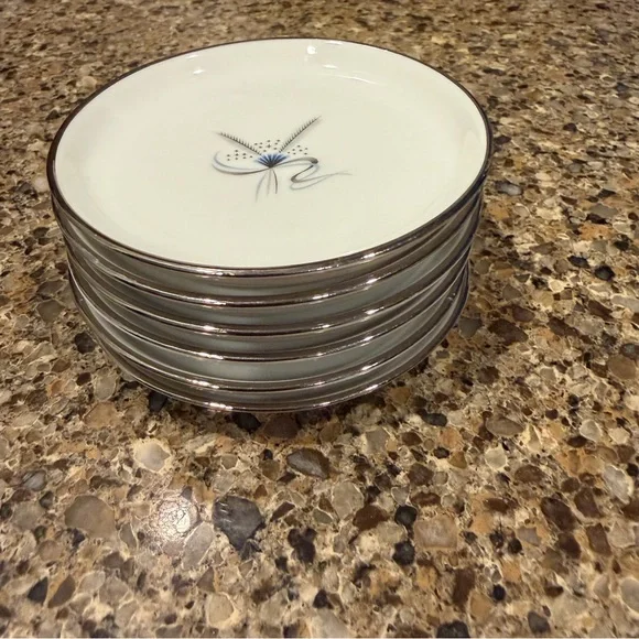 VINTAGE MCM STONEGATE "HARVEST STARS" BUTTER PATS SET OF 6
DISCONTINUED PATTERN - Picture 9 of 11